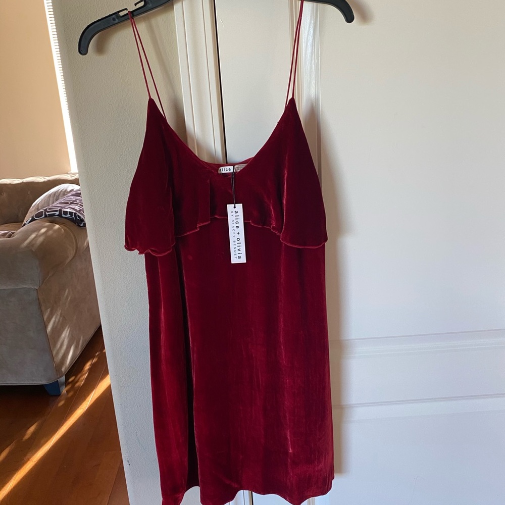 Alice and Olivia red velvet dress. - Picture 5 of 7